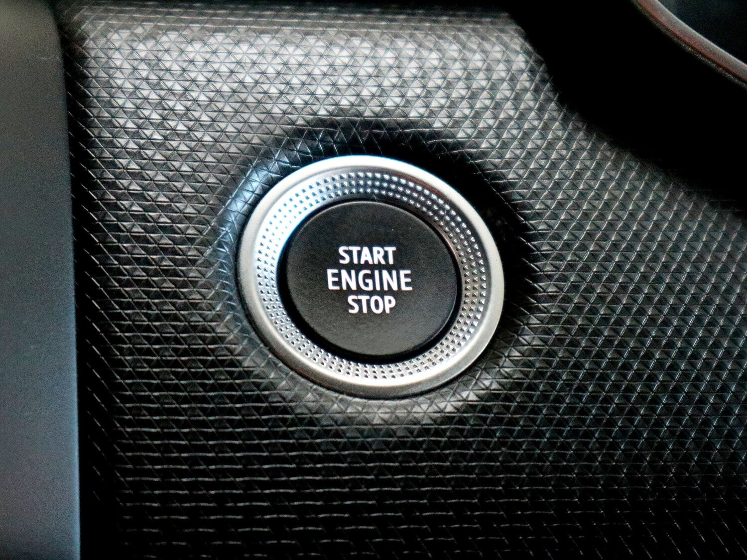 Used Renault Clio 2020 for sale - 76431082: Photo 39