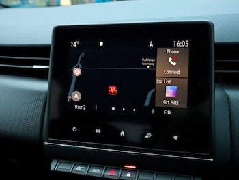 Used Renault Clio 2020 for sale - 76431082: Photo