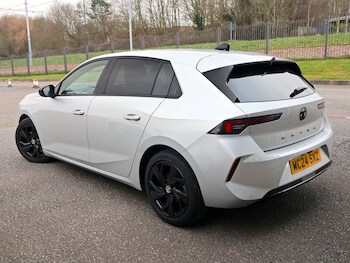 Used Vauxhall Astra 2024 for sale - 77807405: Photo