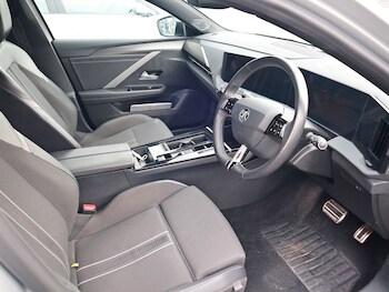 Used Vauxhall Astra 2024 for sale - 77807405: Photo