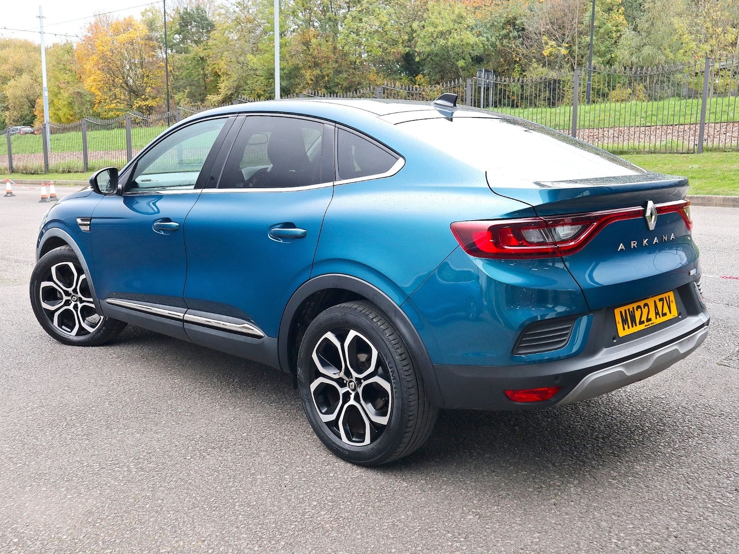 Used Renault Arkana 2022 for sale - 76418548: Photo 2