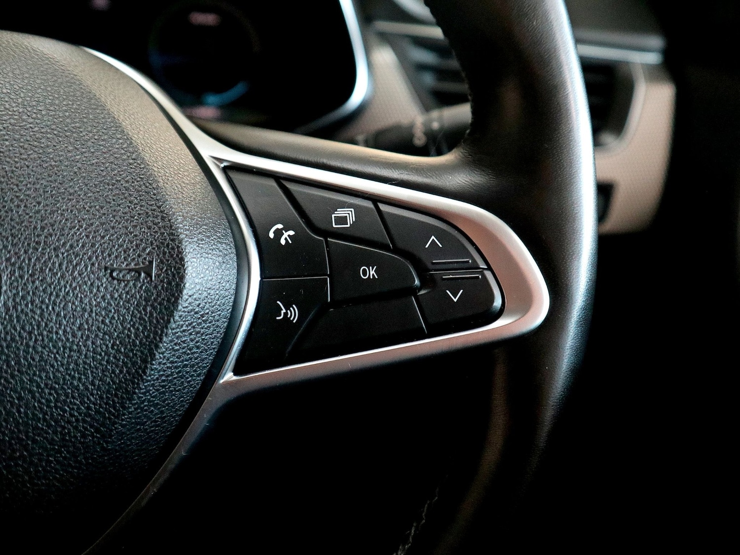 Used Renault Arkana 2022 for sale - 76418548: Photo 38