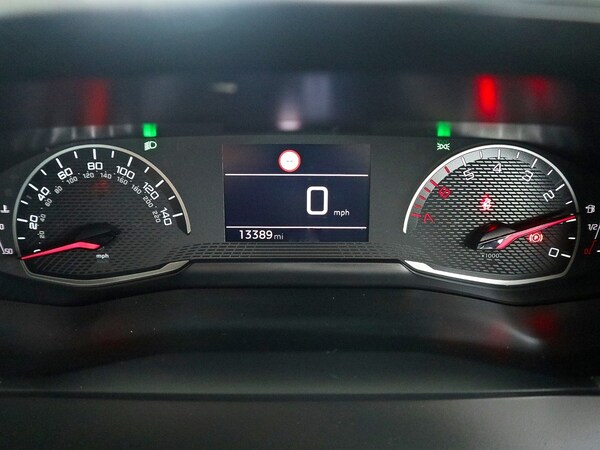 Used Peugeot 208 2022 for sale - 74347378: Photo 25