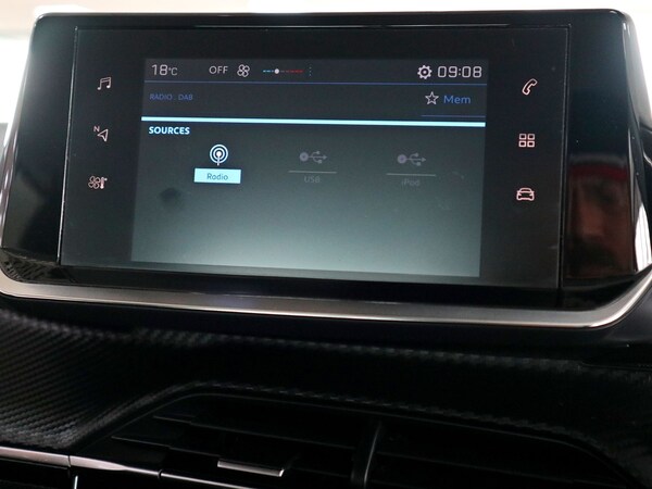 Used Peugeot 208 2022 for sale - 74347378: Photo 28