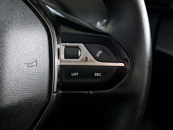 Used Peugeot 208 2022 for sale - 74347378: Photo 36