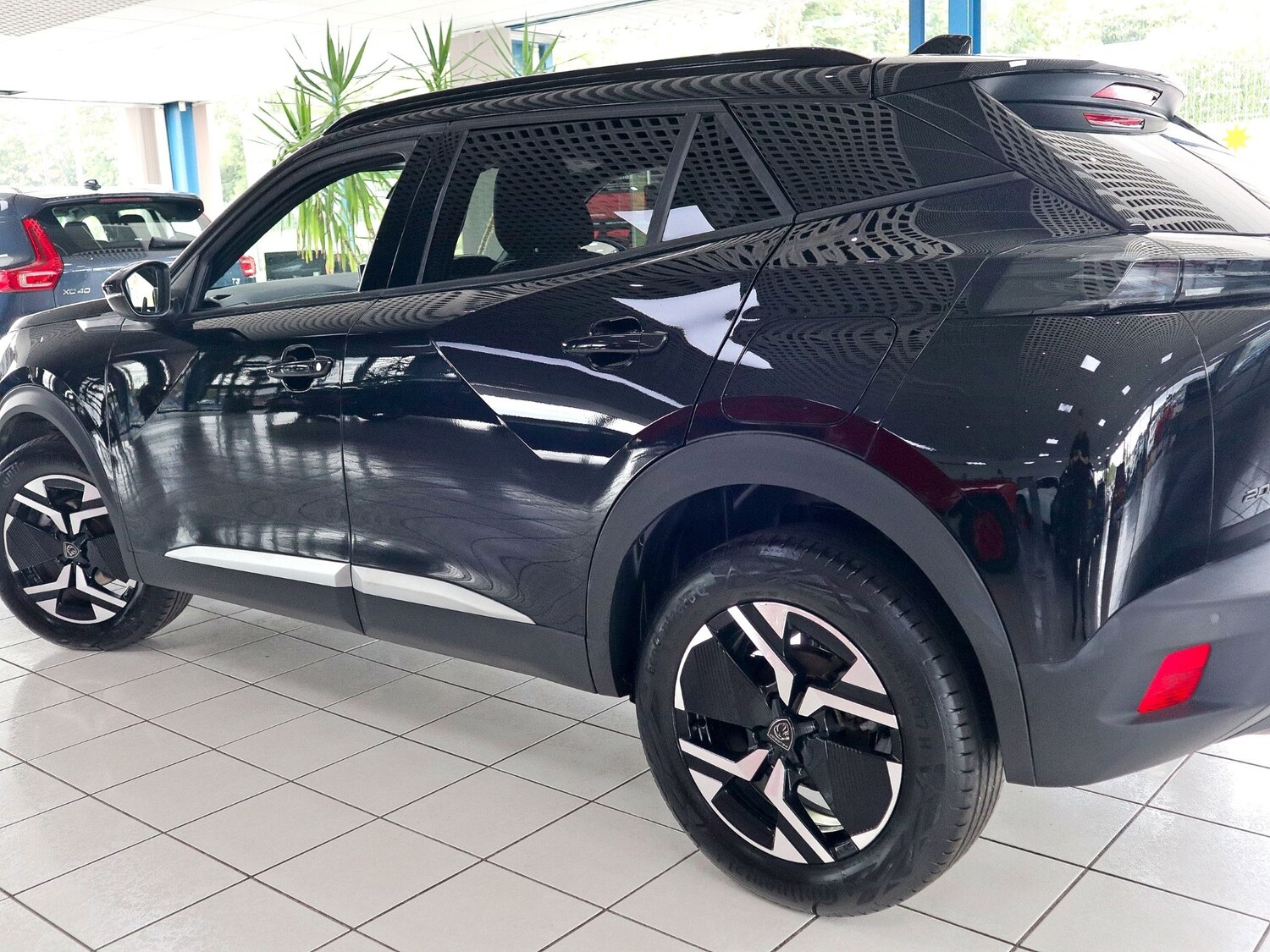 Used Peugeot 2008 2023 for sale - 75599209: Photo 13