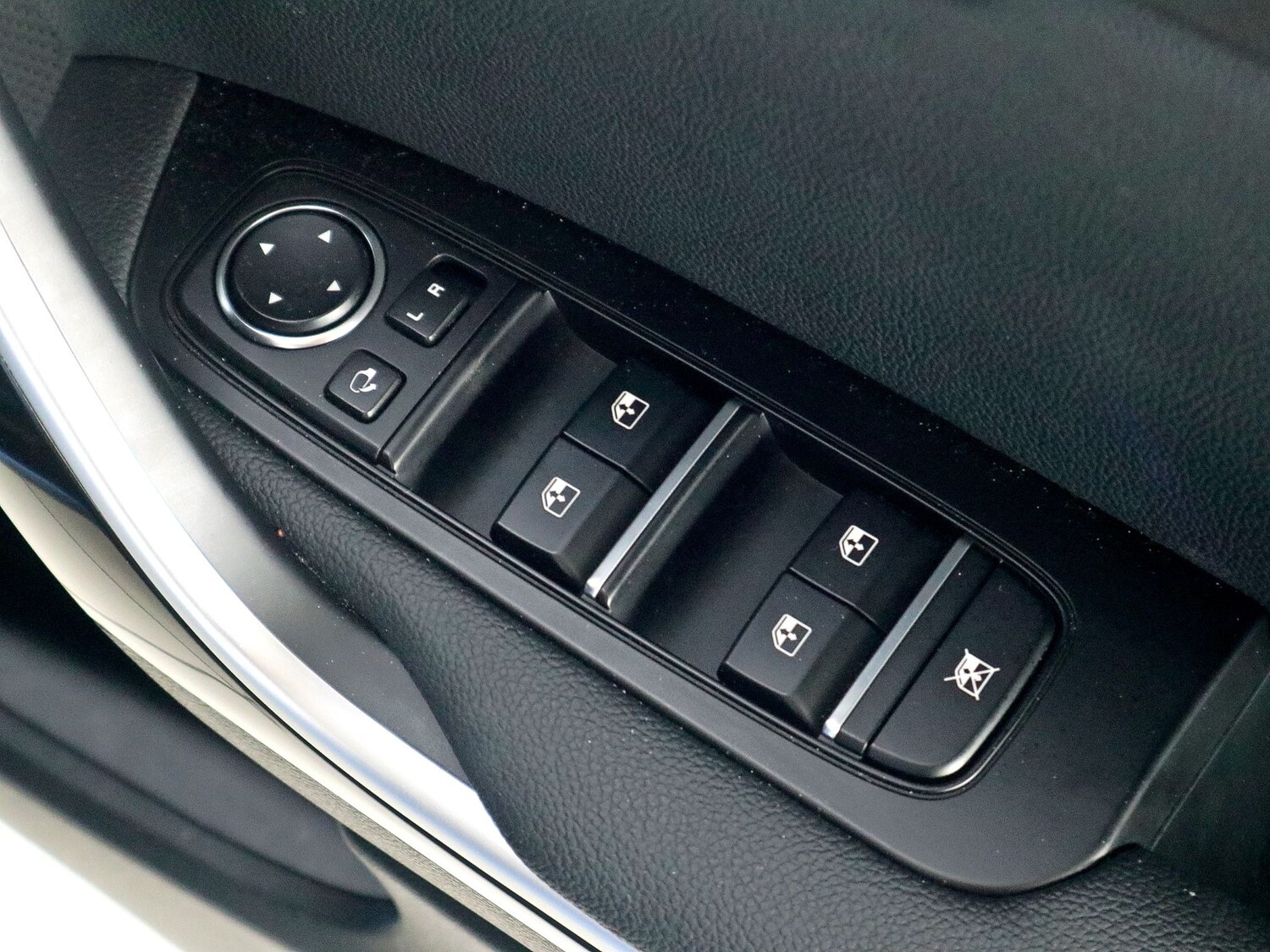 Used Kia XCeed 2024 for sale - 75718536: Photo 25