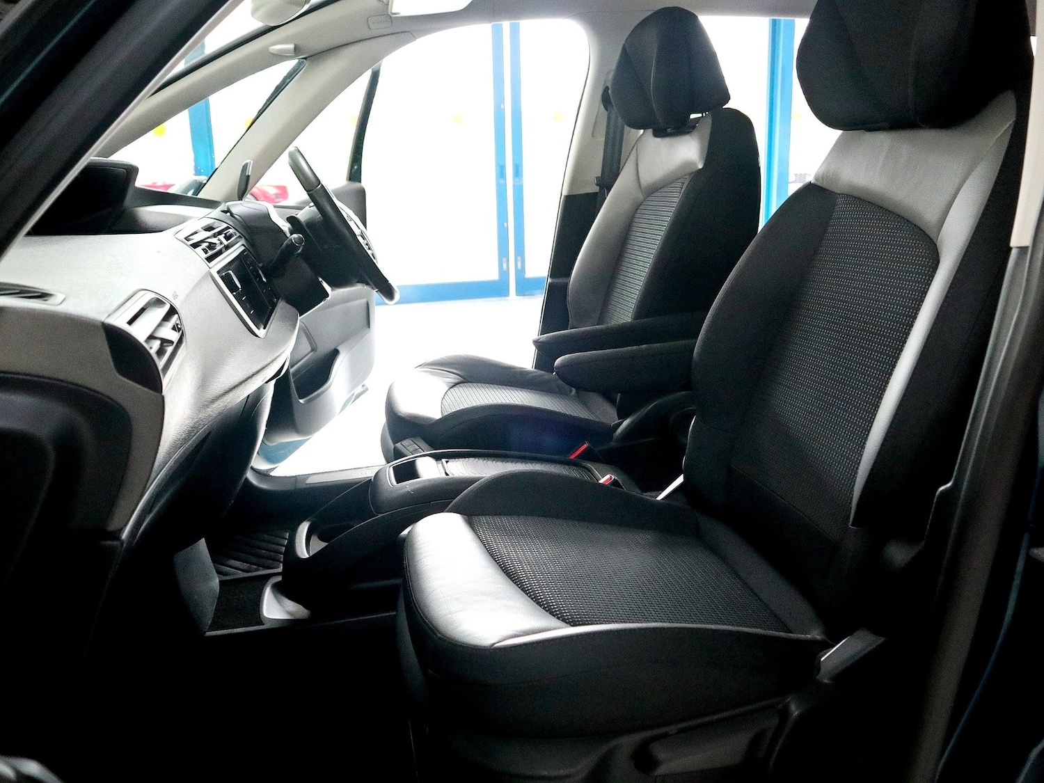 Used Citroen C4 Grand Picasso 2020 for sale - 77140873: Photo 27