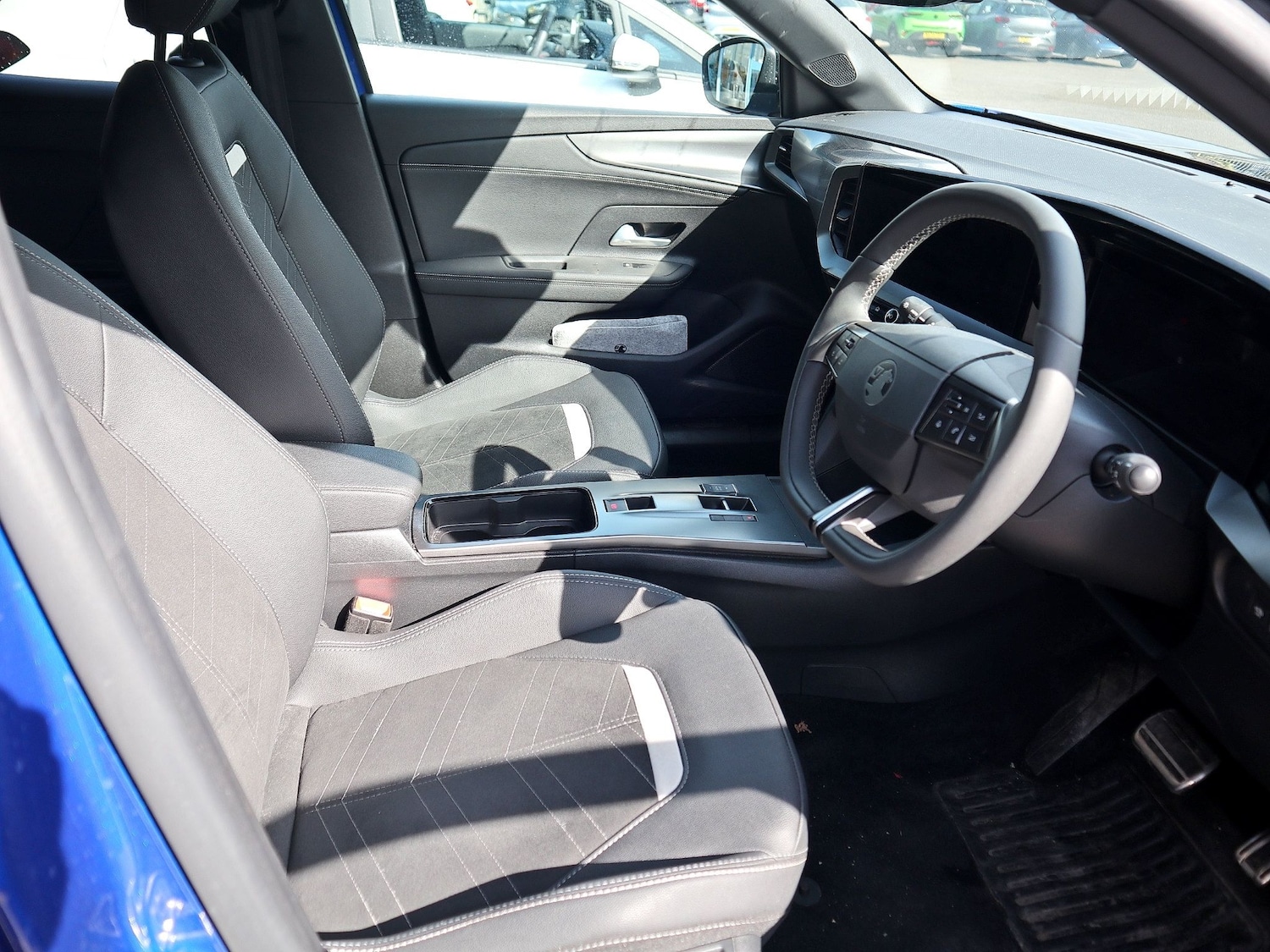 Used Vauxhall Mokka 2025 for sale - 78202521: Photo 3