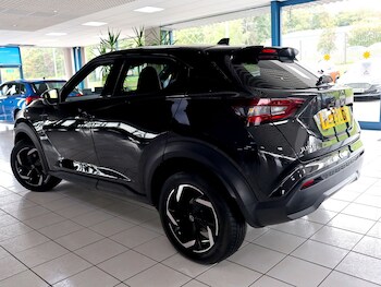 Used Nissan Juke 2023 for sale - 76011934: Photo 2