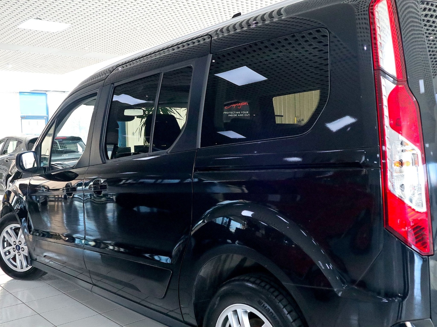 Used Ford Grand Tourneo Connect 2020 for sale - 76369495: Photo 15