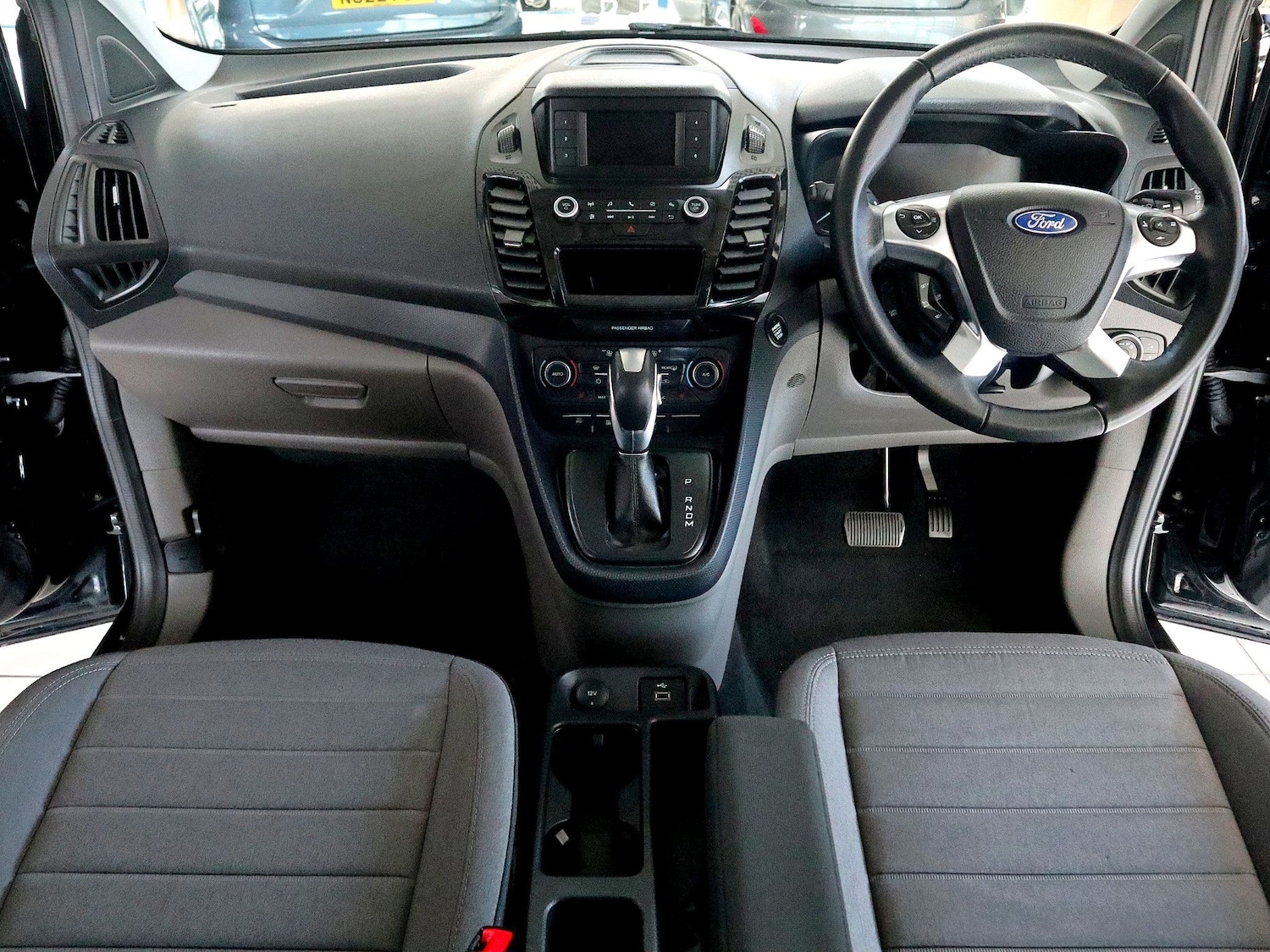 Used Ford Grand Tourneo Connect 2020 for sale - 76369495: Photo 27