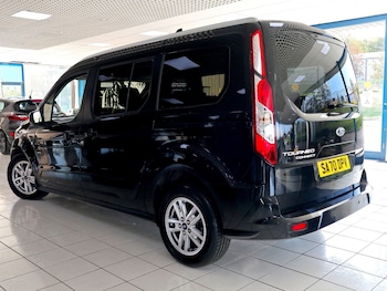 Used Ford Grand Tourneo Connect 2020 for sale - 76369495: Photo