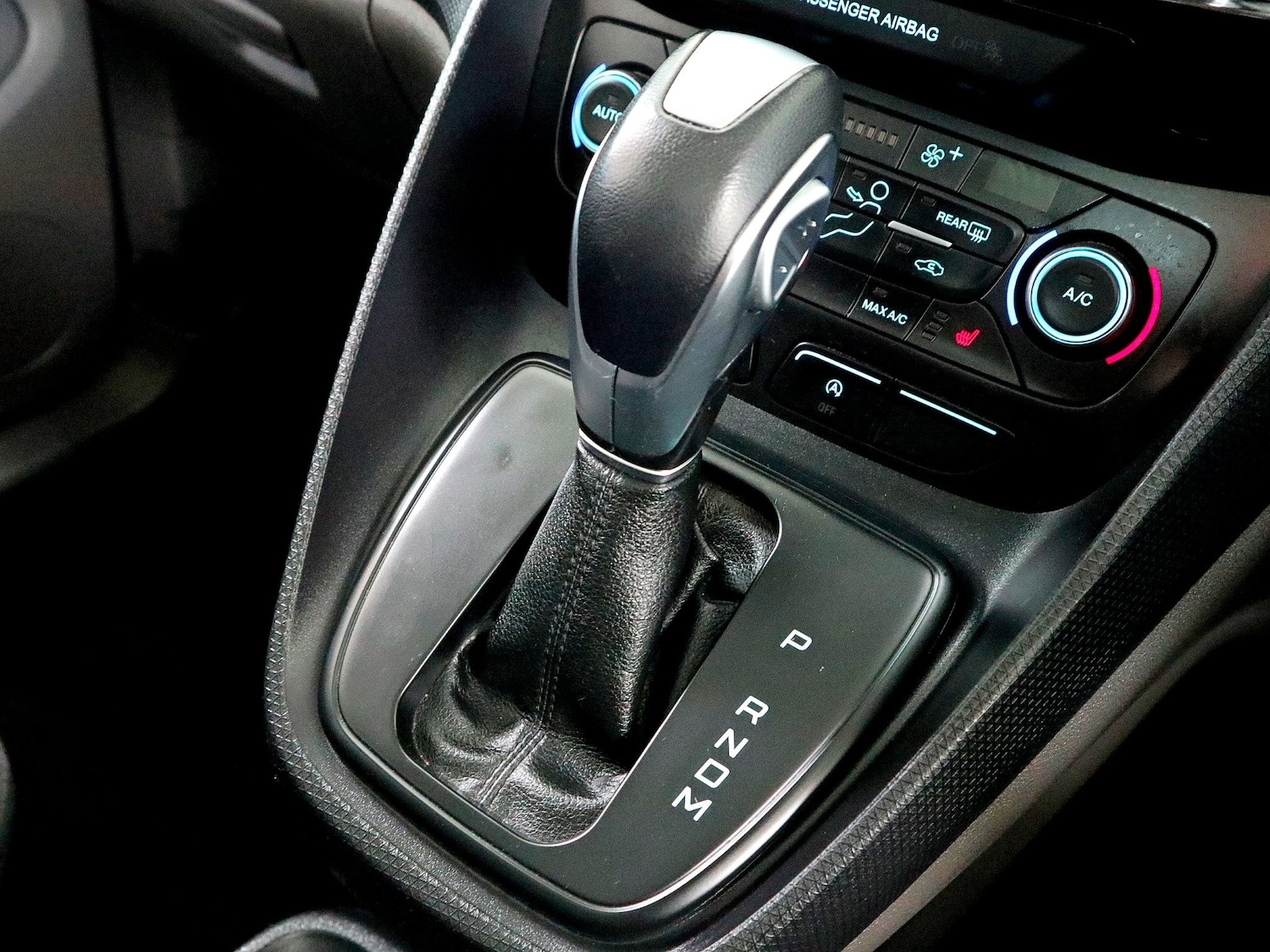 Used Ford Grand Tourneo Connect 2020 for sale - 76369495: Photo 39