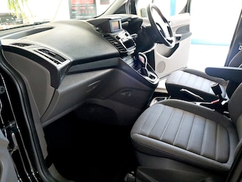 Used Ford Grand Tourneo Connect 2020 for sale - 76369495: Photo