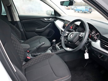 Used Skoda Kamiq 2023 for sale - 77385452: Photo