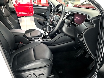 Used Hyundai TUCSON 2022 for sale - 77201502: Photo