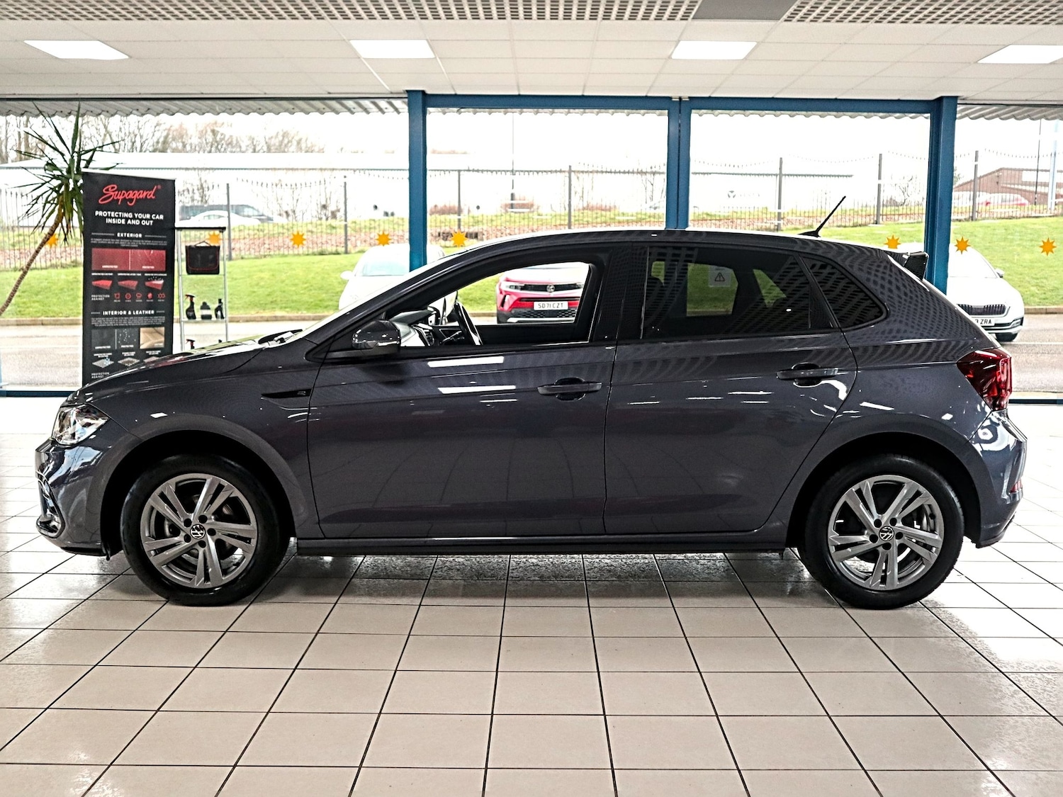 Used Volkswagen Polo 2024 for sale - 77201497: Photo 10