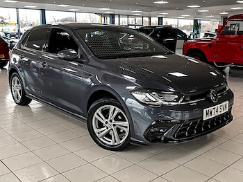 Used Volkswagen Polo 2024 for sale - 77201497: Photo