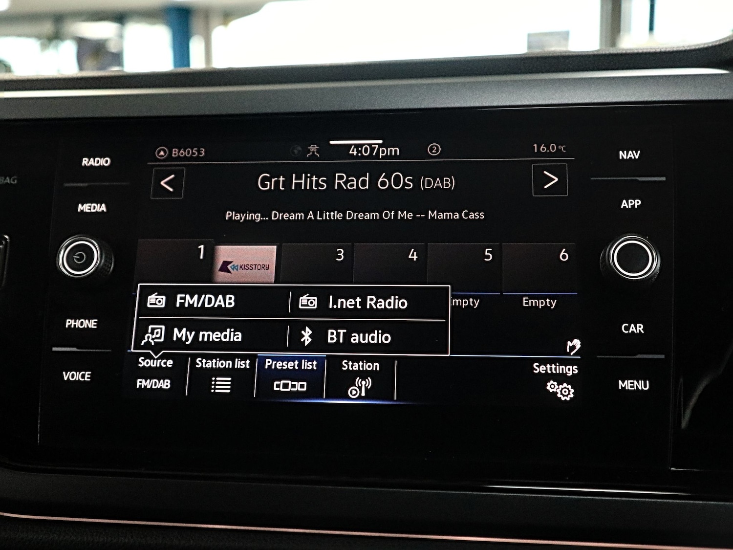 Used Volkswagen Polo 2024 for sale - 77201497: Photo 29