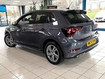 Used Volkswagen Polo 2024 for sale - 77201497: Photo