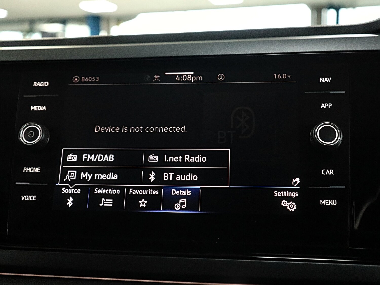 Used Volkswagen Polo 2024 for sale - 77201497: Photo 31