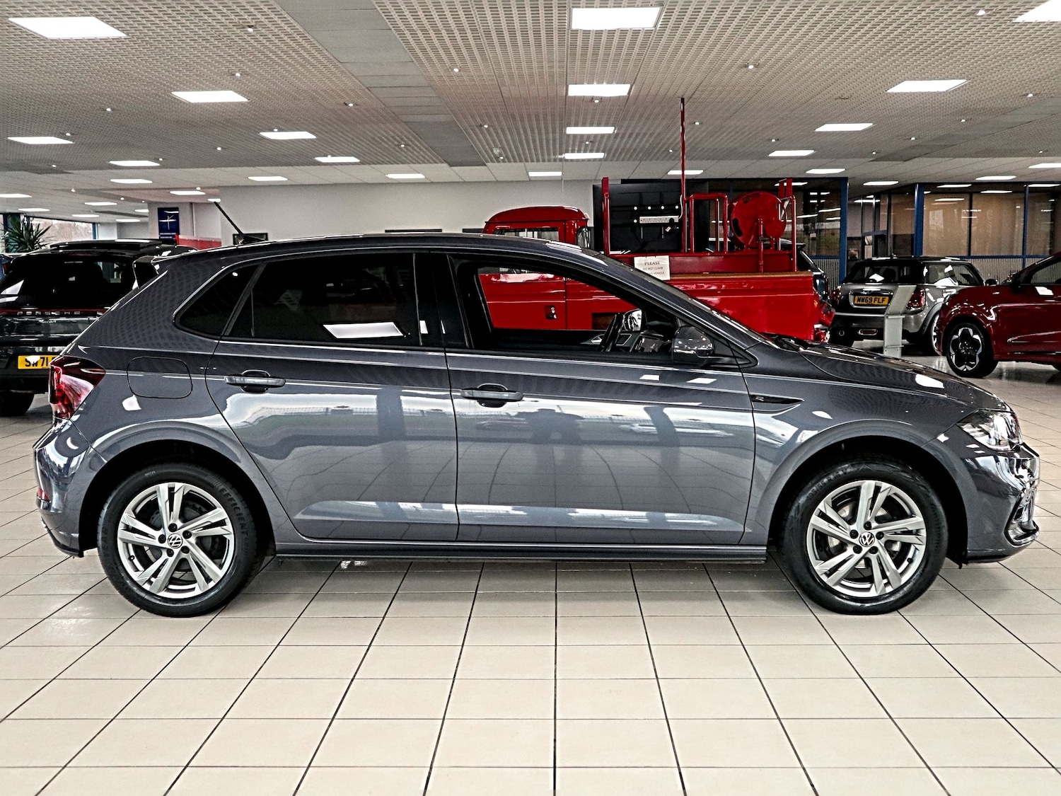 Used Volkswagen Polo 2024 for sale - 77201497: Photo 6