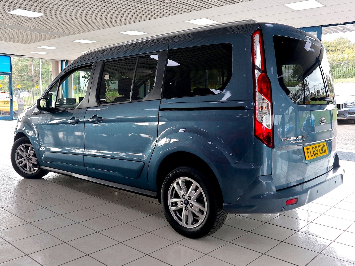 Used Ford Grand Tourneo Connect 2019 for sale - 77173386: Photo 2