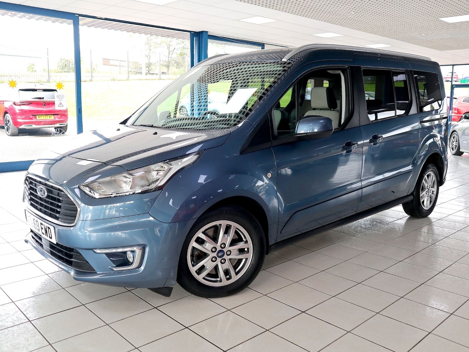 Used Ford Grand Tourneo Connect 2019 for sale - 77173386: Photo 9