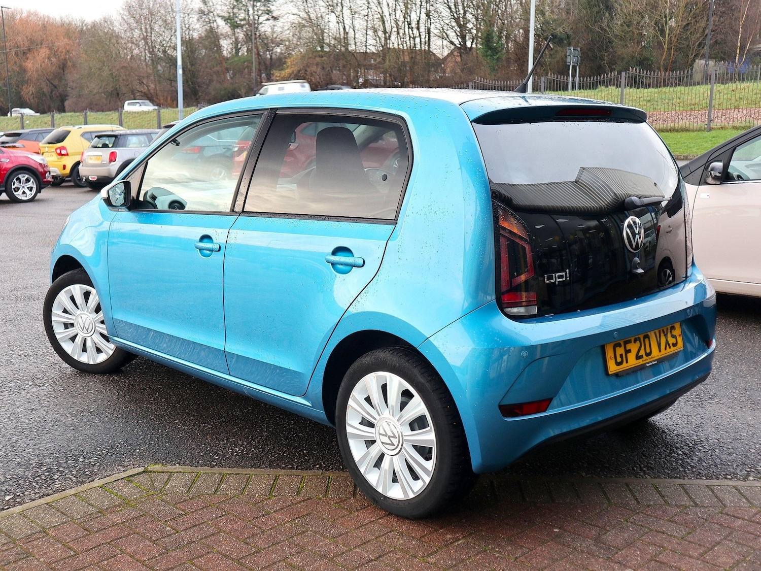 Used Volkswagen up! 2020 for sale - 77522296: Photo 2