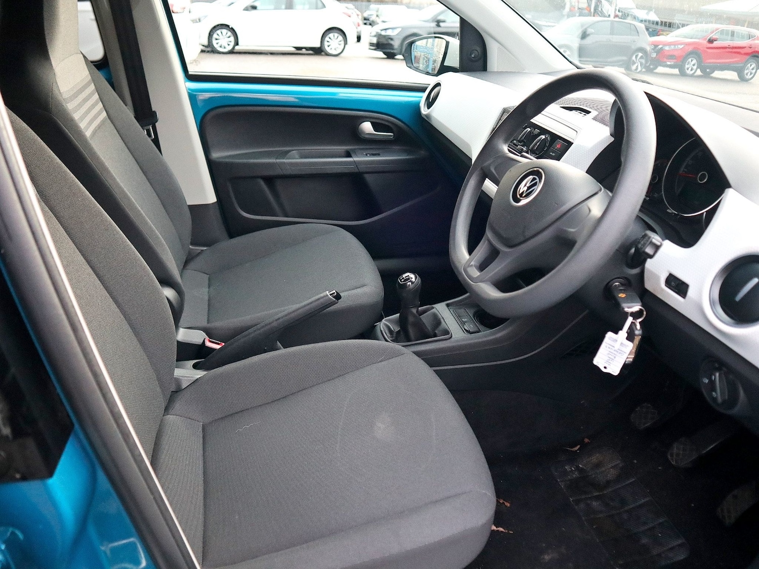 Used Volkswagen up! 2020 for sale - 77522296: Photo 3