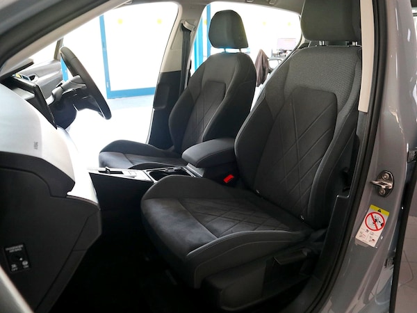 Used Volkswagen Golf 2020 for sale - 74179564: Photo 19
