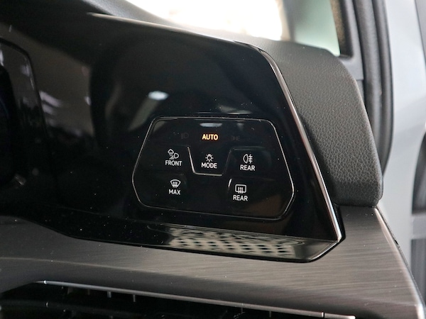 Used Volkswagen Golf 2020 for sale - 74179564: Photo 25