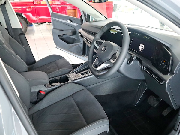 Used Volkswagen Golf 2020 for sale - 74179564: Photo 3