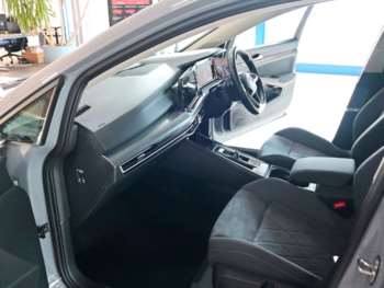 Used Volkswagen Golf 2020 for sale - 74179564: Photo