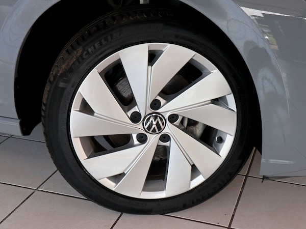 Used Volkswagen Golf 2020 for sale - 74179564: Photo 7