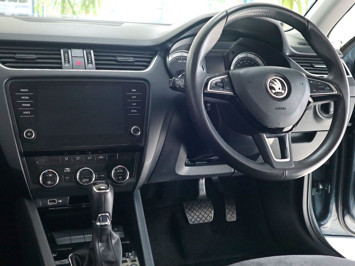 Vehicle 22