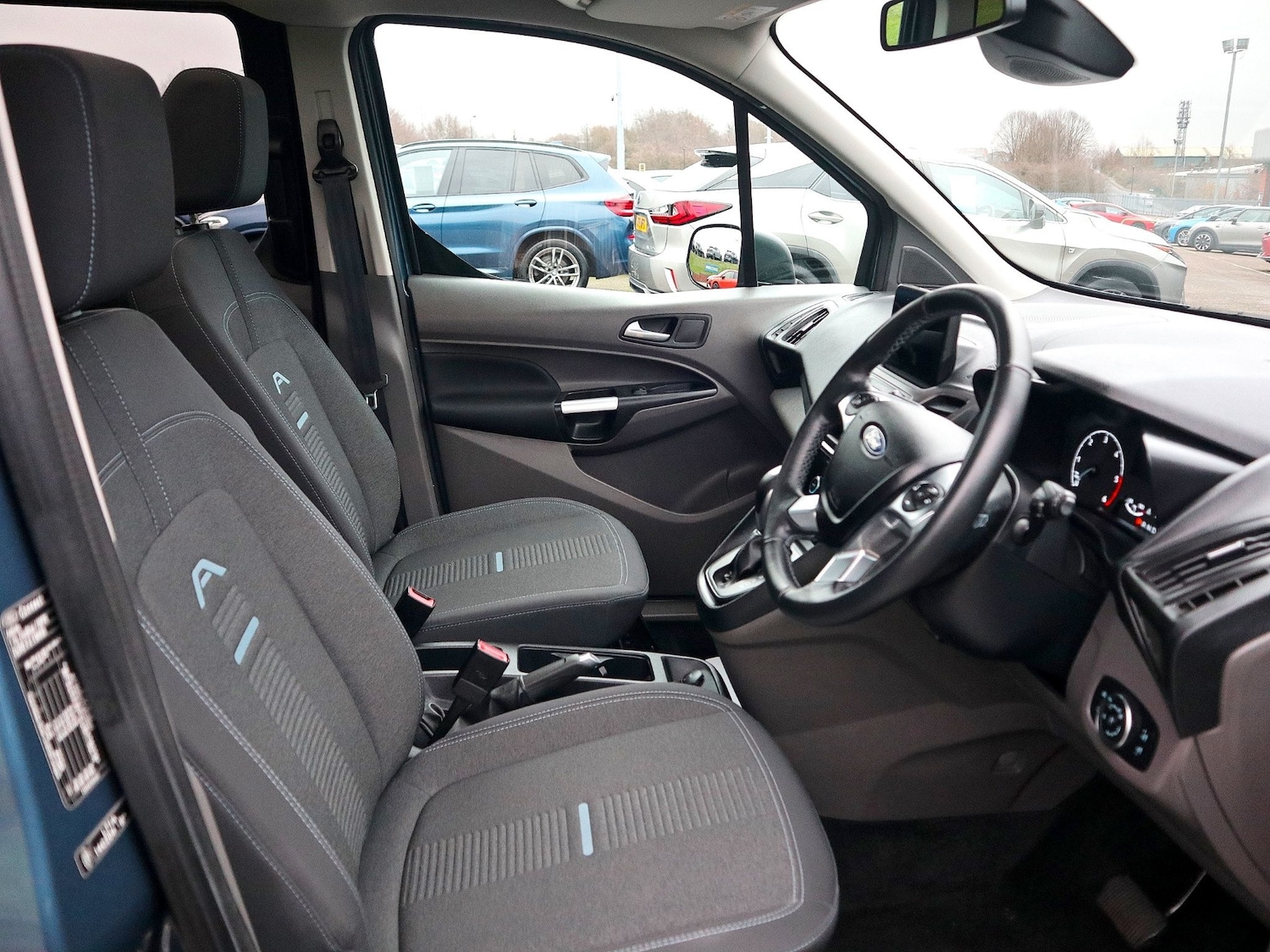 Used Ford Grand Tourneo Connect 2022 for sale - 77039124: Photo 3