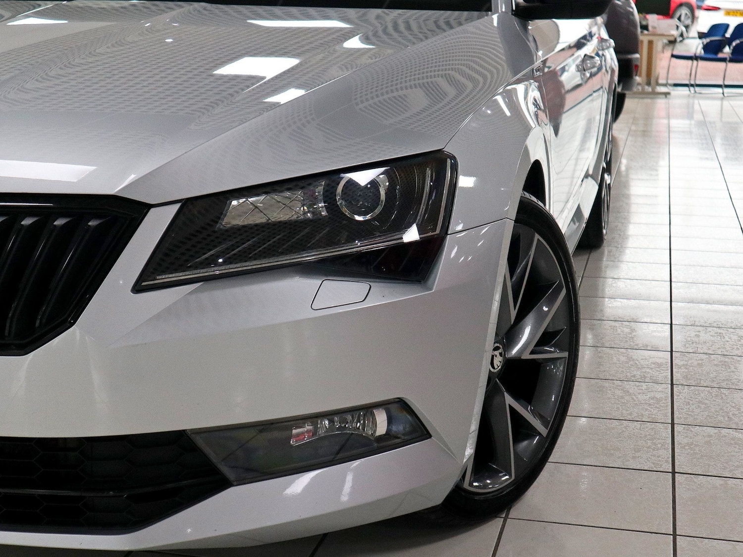 Used Skoda Superb 2017 for sale - 76511068: Photo 10