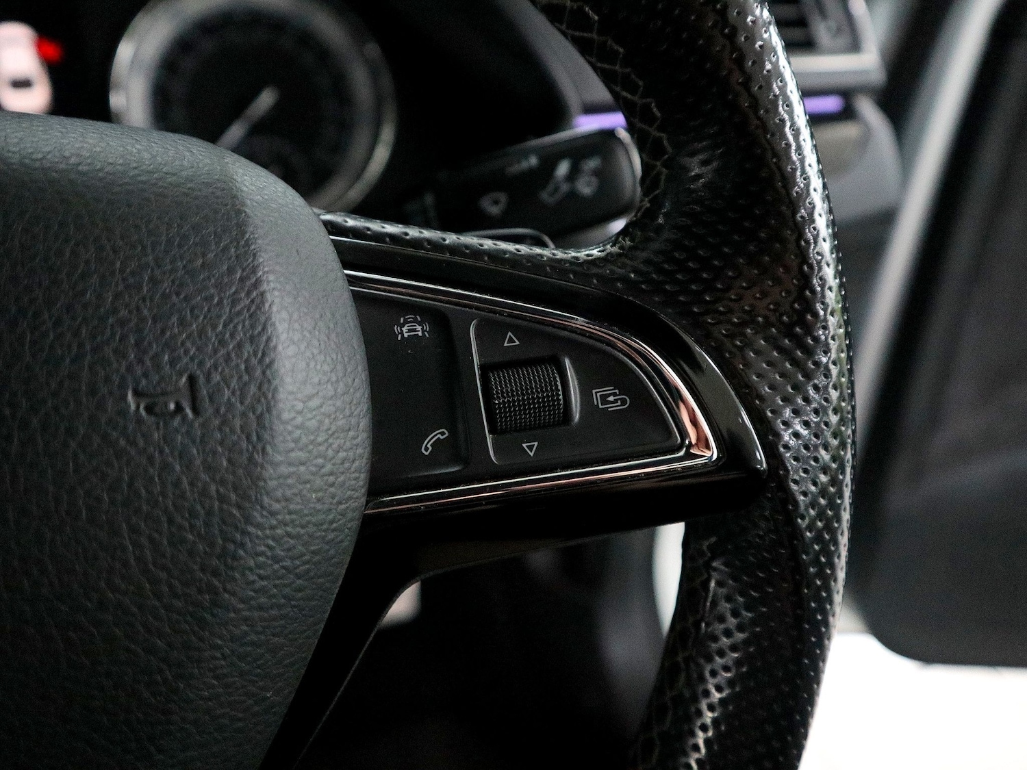 Used Skoda Superb 2017 for sale - 76511068: Photo 29