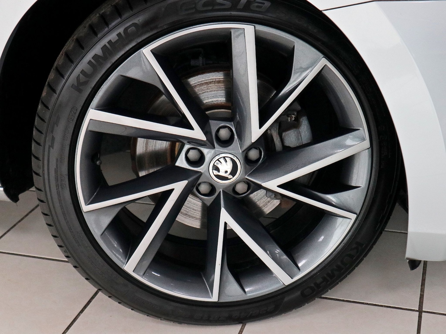 Used Skoda Superb 2017 for sale - 76511068: Photo 7