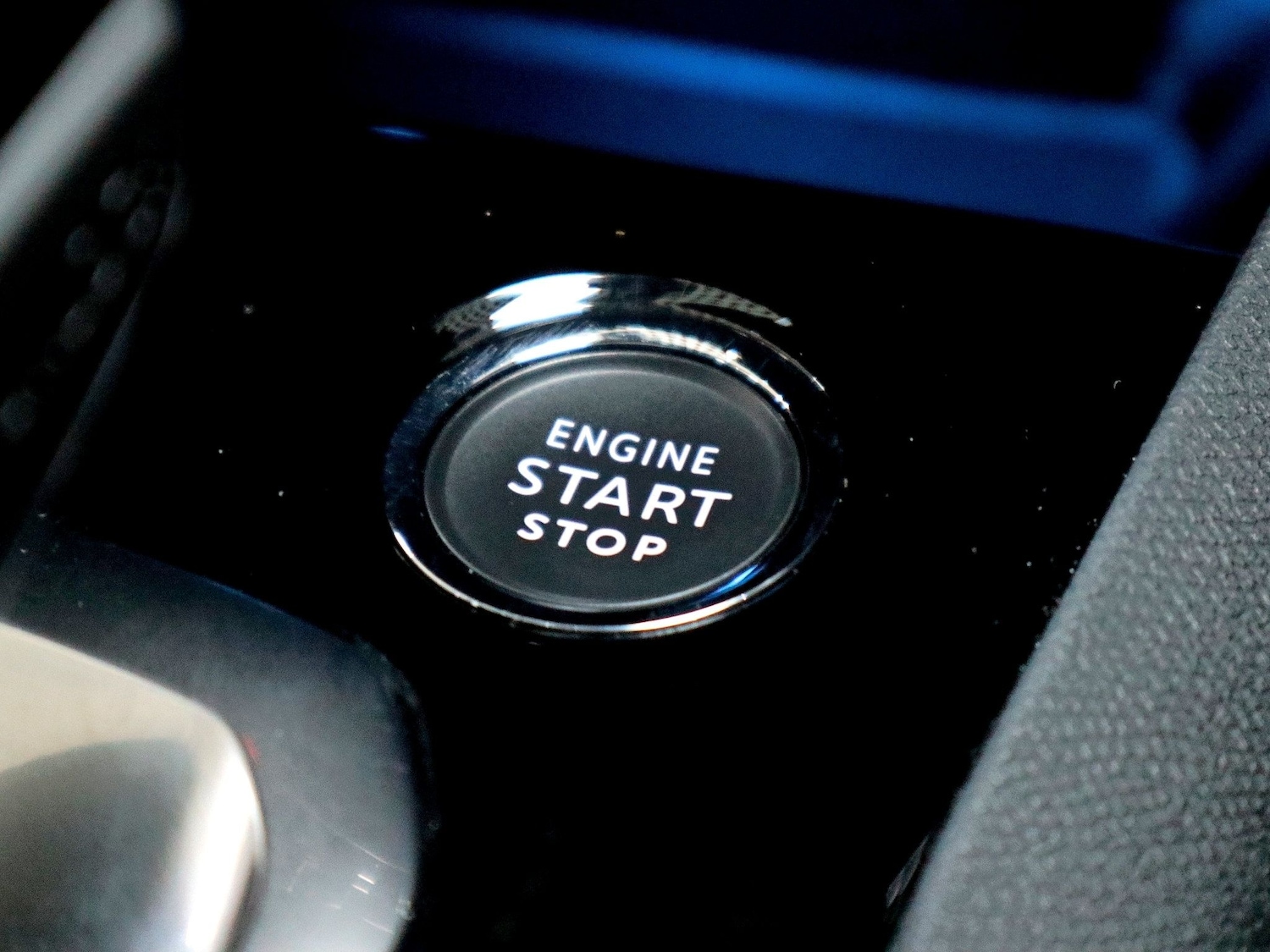 Used Peugeot 3008 2023 for sale - 76713339: Photo 35