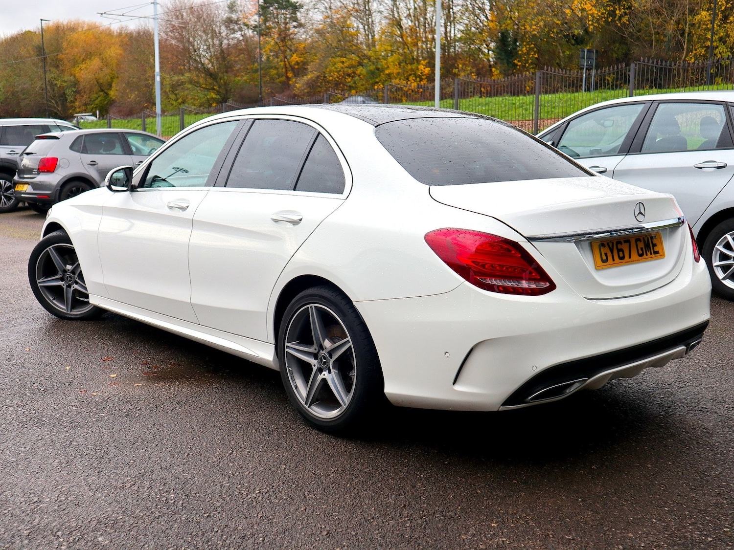 Used Mercedes-Benz C Class 2017 for sale - 76548007: Photo 2