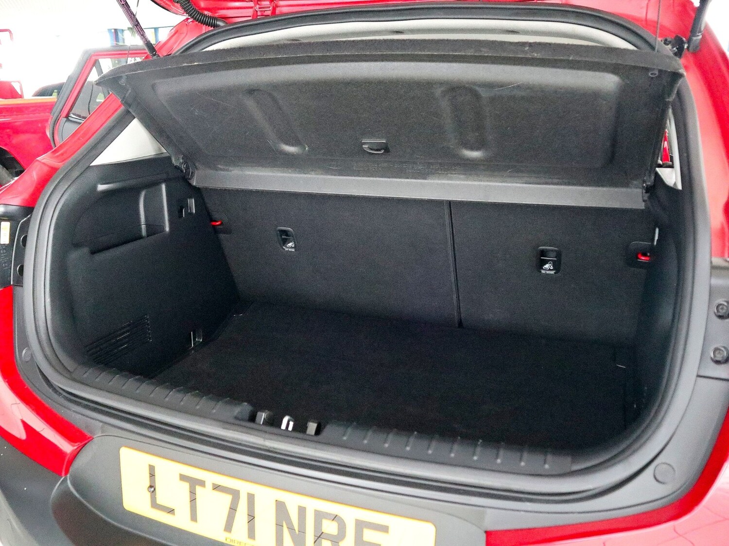 Used Kia Stonic 2021 for sale - 75731494: Photo 19