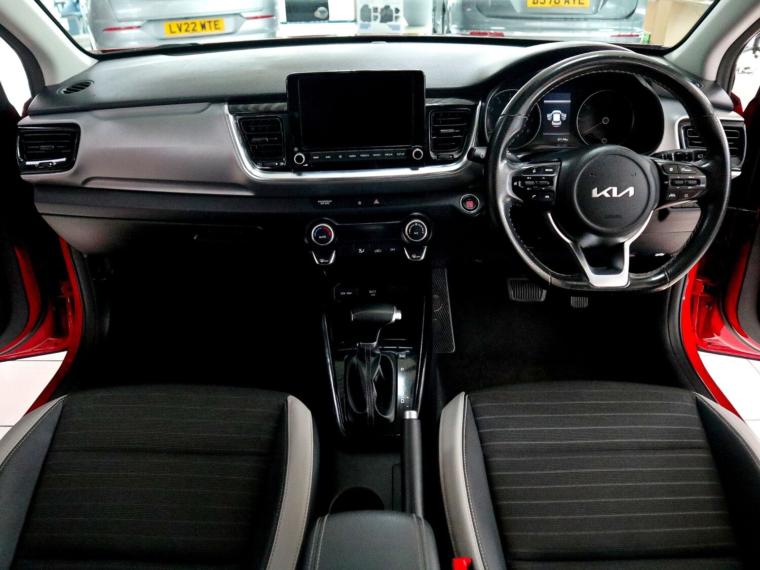 Used Kia Stonic 2021 for sale - 75731494: Photo 22