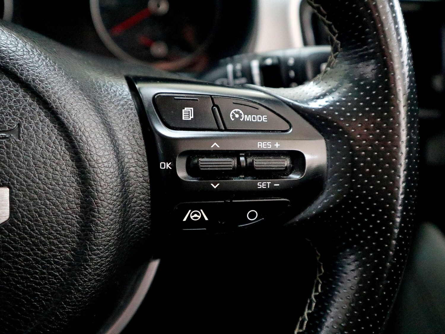 Used Kia Stonic 2021 for sale - 75731494: Photo 38