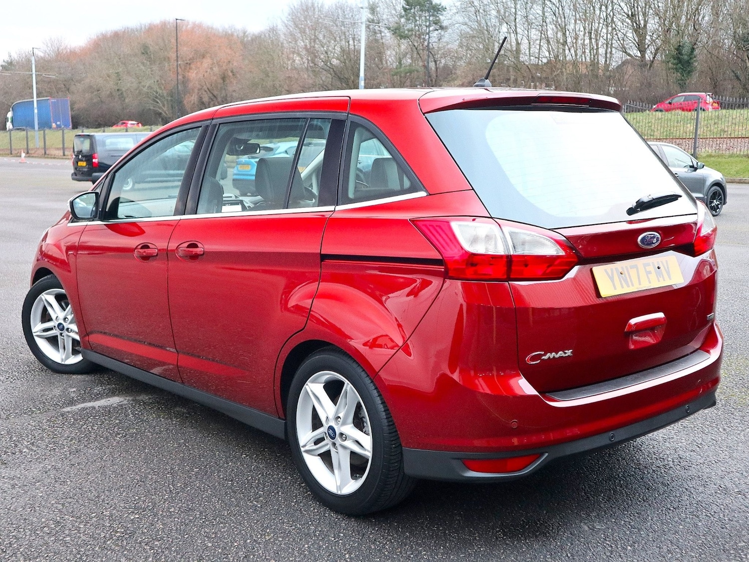 Used Ford Grand C-Max 2017 for sale - 77228377: Photo 2