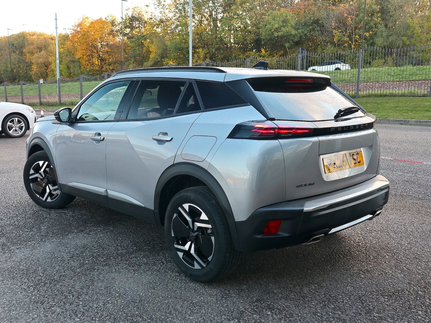 Used Peugeot 2008 2025 for sale - 76369491: Photo 2