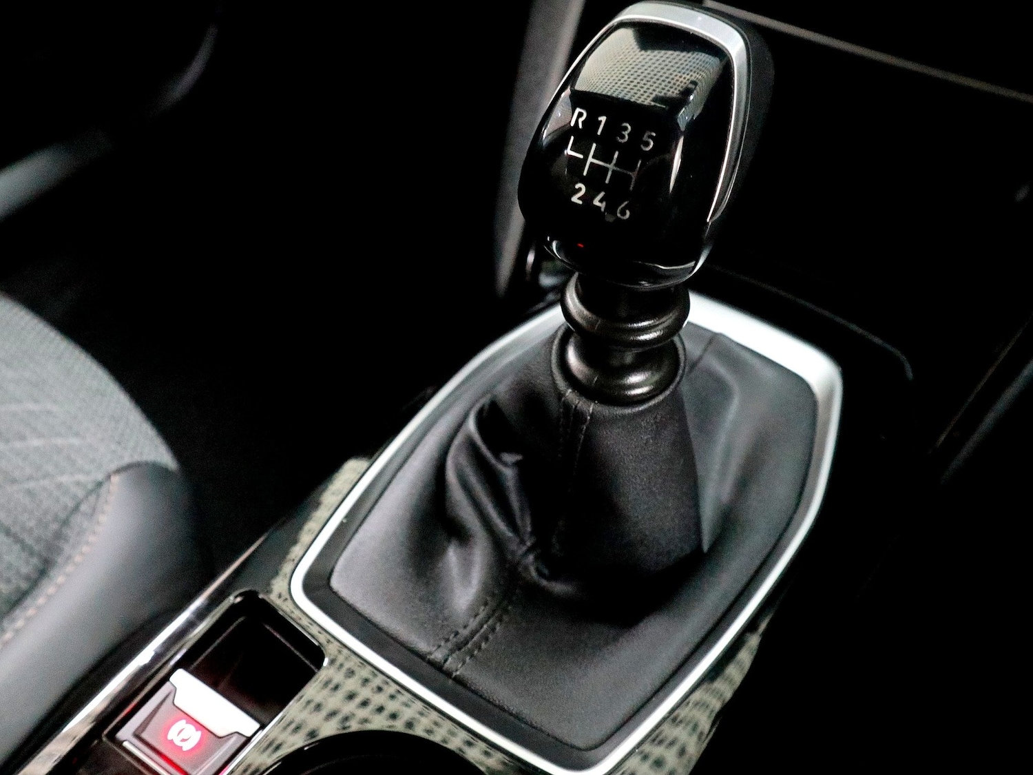 Used Peugeot 2008 2025 for sale - 76369491: Photo 36