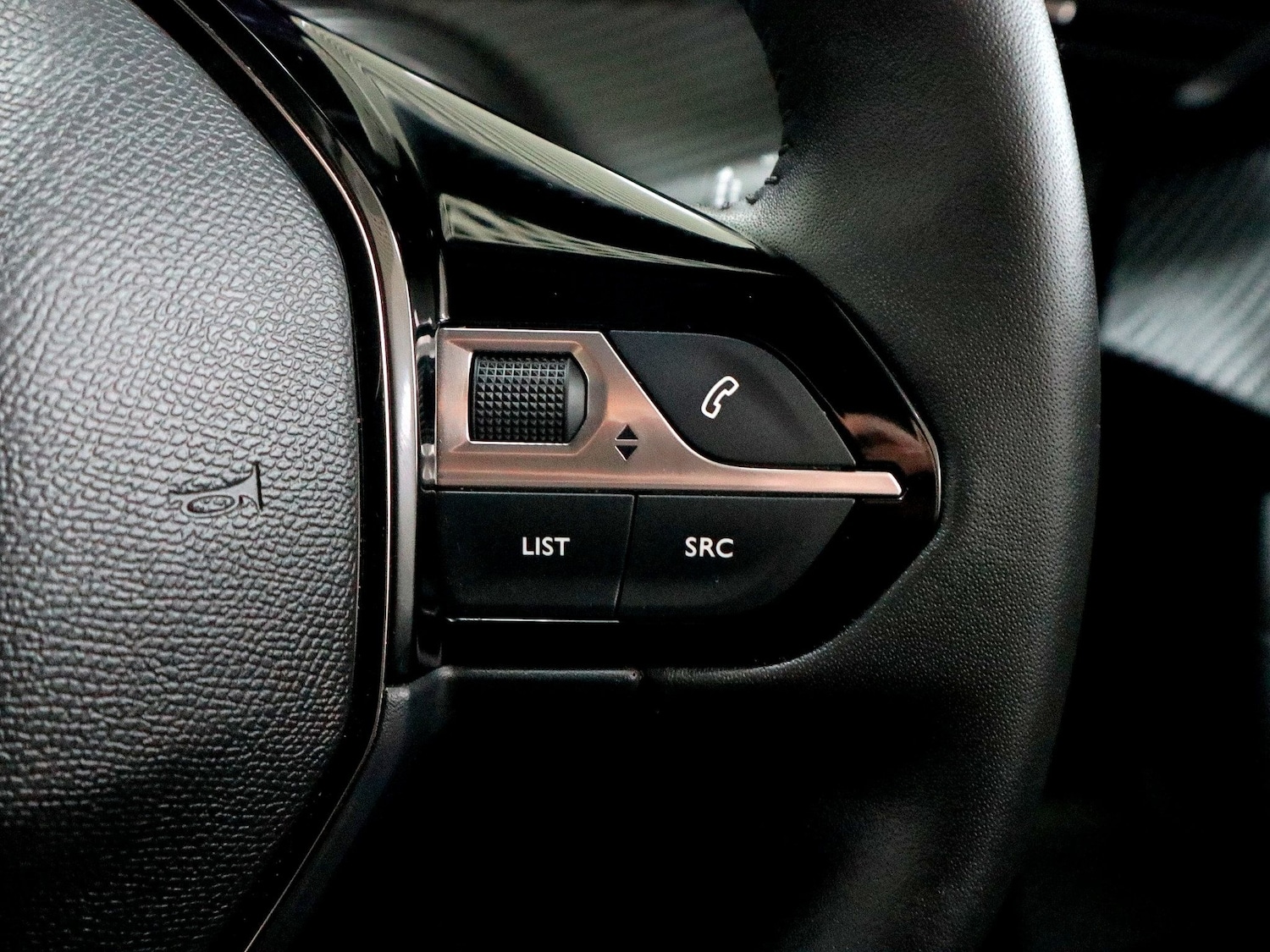 Used Peugeot 2008 2025 for sale - 76369491: Photo 40